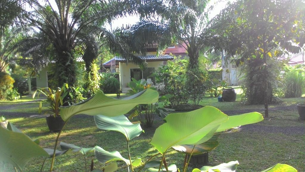 Aathid Garden Khao Lakヴィラ 部屋 写真