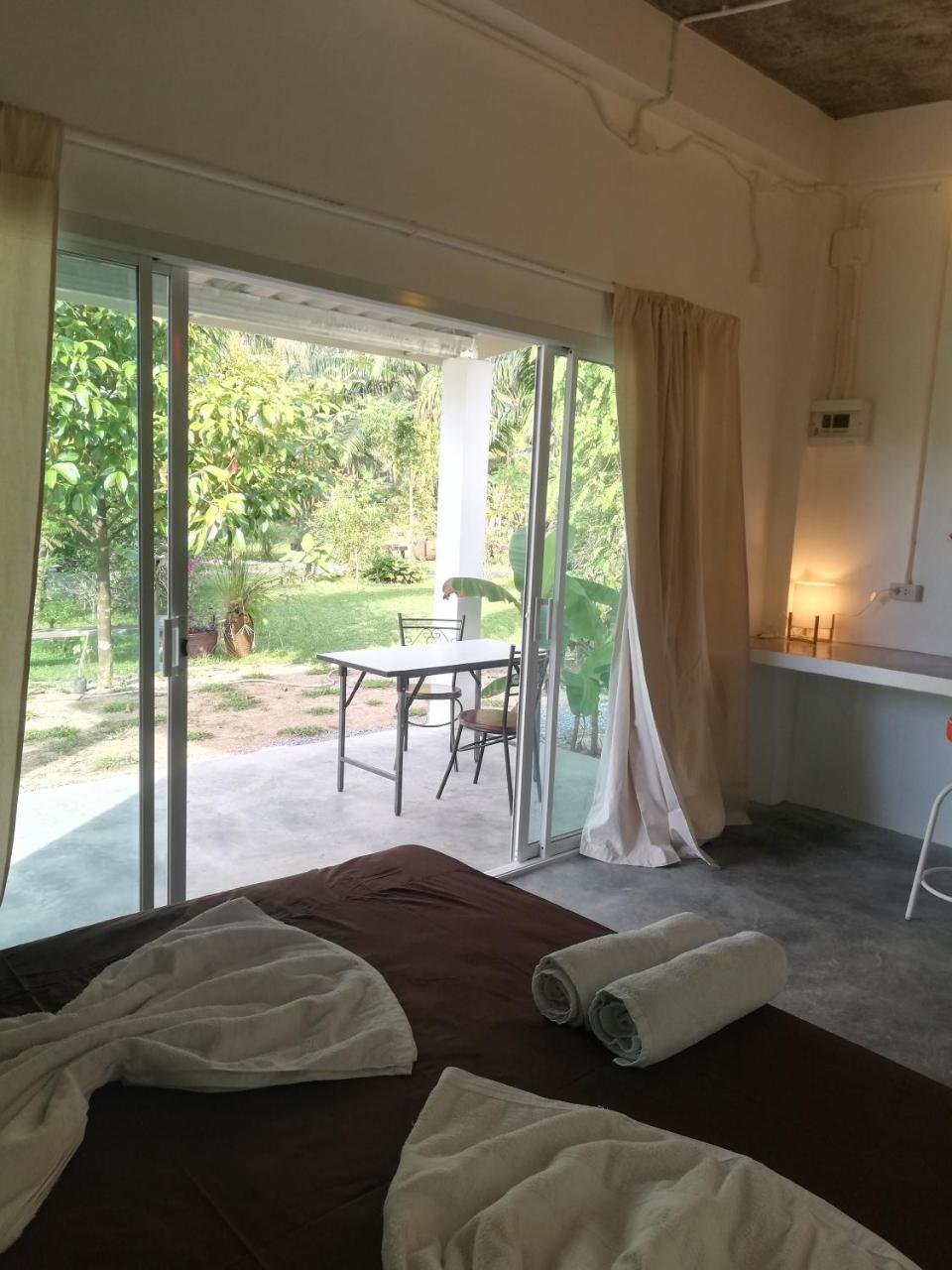 Aathid Garden Khao Lakヴィラ エクステリア 写真